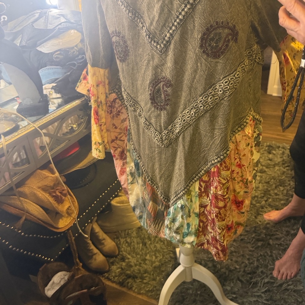 Floral young threads Patchwork Open Front duster … - image 6